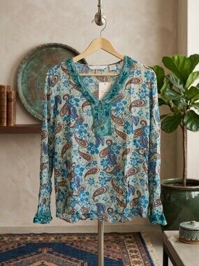 Light Teal Embellished Paisley V-Neck Women's Blouse